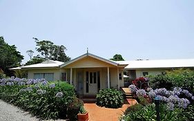 Camelot Boutique Accommodation Mount Tamborine Exterior photo