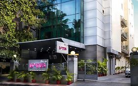 The Lotus Apartment Hotel, Burkit Road Chennai Exterior photo