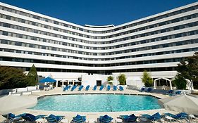 Washington Plaza Hotel Exterior photo