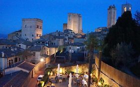 Locanda La Mandragola Bed & Breakfast San Gimignano Exterior photo