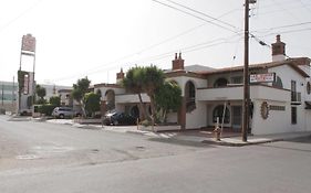 Hotel Las Dunas Ensenada Exterior photo