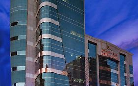 Deira Suites Deluxe Hotel Suites Dubai Exterior photo