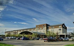 Chateau Nova Kingsway Hotel Edmonton Exterior photo