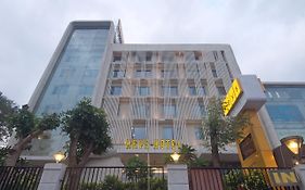 Keys Select By Lemon Tree Hotels, Pimpri, Pune Exterior photo