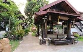 Villa Lao Vientiane Exterior photo