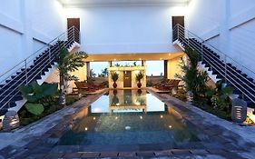 Williams Place Apartment Bali Kuta  Exterior photo