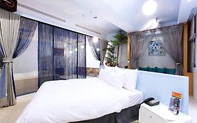 Discovery Motel - Yanping Taipei Exterior photo