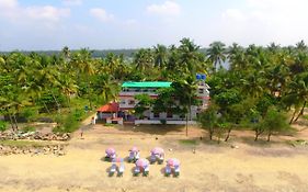 Cherai Beach Residency Bed & Breakfast Exterior photo