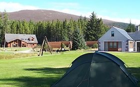 Badaguish Forest Lodges And Camping Pods Aviemore Exterior photo