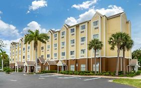 Quality Inn & Suites Lehigh Acres Fort Myers Exterior photo