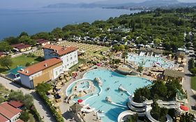 Piani Di Clodia Holidaypark Hotel Lazise Exterior photo