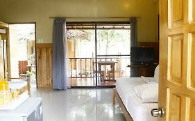 Panglao Claire'S Cabin Bed & Breakfast Libaong Exterior photo