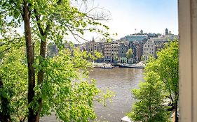 Zwanestein Canal House Bed & Breakfast Amsterdam Exterior photo