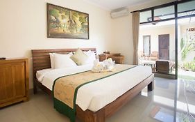 Blanjong Homestay By Ecommerceloka Sanur  Exterior photo