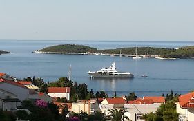 Apartments Lucic Hvar Town Exterior photo