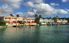 Antigua Chiama Italia Villas Jolly Harbour Exterior photo