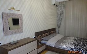 Central Prospect Baku 2 Bedrooms Exterior photo