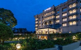 Clarks Inn Suites Raipur Exterior photo