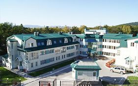 Hotel Yubileynaya Yuzhno-Sakhalinsk Exterior photo