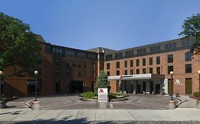 Philadelphia Marriott Old City Hotel Exterior photo