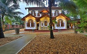 Sandali Walauwa Hotel Bentota Exterior photo