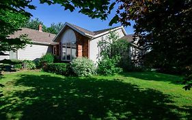 Lily'S Garden Hotel Charlottetown Exterior photo