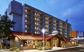 Graduate By Hilton Tempe Hotel Exterior photo