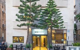 Beer Garden Hotel Tel Aviv Exterior photo