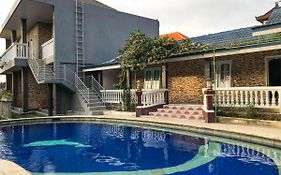 Bali Aman Darling House Hotel Canggu  Exterior photo