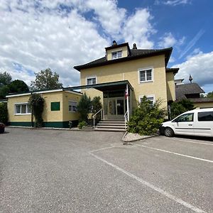 Stadtvilla Auerhahn Vocklabruck Exterior photo