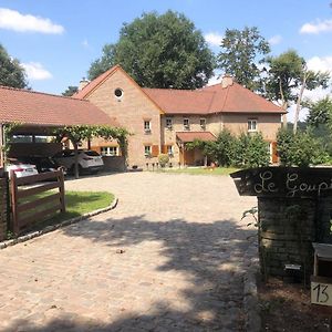 Le Goupil Hotel Wavre Exterior photo