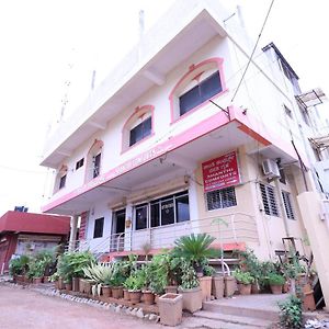 Shanthi Comforts Hotel Davanagere Exterior photo