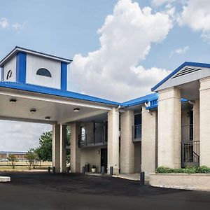 Days Inn By Wyndham Killeen Fort Hood Exterior photo