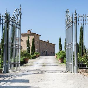 Podere San Giuseppe Bed & Breakfast Castiglione del Lago Exterior photo