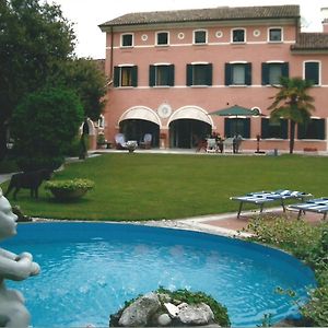 Relais Ca' Meridiana Bed & Breakfast Quarto d'Altino Exterior photo