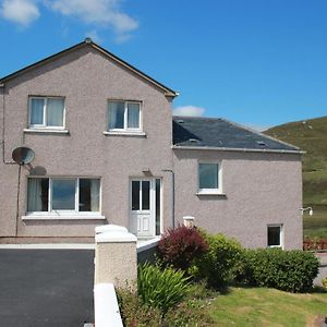 73 Westend, Balallan, Isle Of Lewis Bed & Breakfast Exterior photo