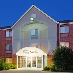 Sonesta Simply Suites Chicago Naperville Warrenville Exterior photo