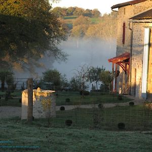 La Ferme De Pomereix Bed & Breakfast Le Dorat Exterior photo