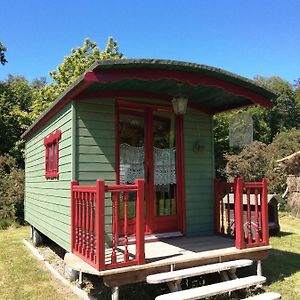 Roulotte Coin De Nature Bed & Breakfast Lannion Exterior photo