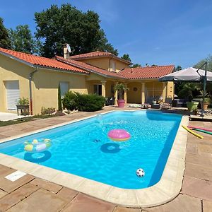 Chambres Dans Villa Avec Piscine Gleize Exterior photo