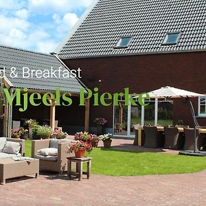 B&B 'T Mjeels Pierke Meerle Exterior photo