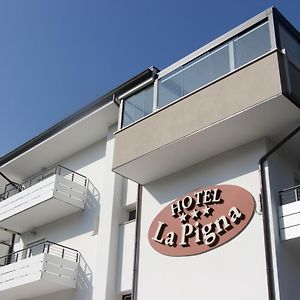 Hotel La Pigna Lignano Sabbiadoro Exterior photo