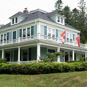 Alicion Bed & Breakfast Bed & Breakfast Lunenburg Exterior photo