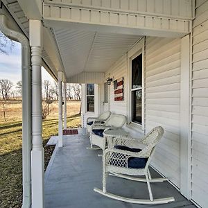 Lawrence Area Vacation Rental 15 Mi To Topeka! Lecompton Exterior photo