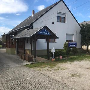 Kertesz Rozsa Vendeghaz Hotel Nagykanizsa Exterior photo