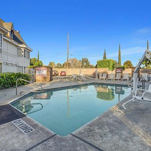 Motel 6-Fresno, Ca - Belmont Ave Exterior photo