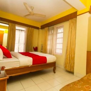 Budget Stay Near Cart Road Siliguri Exterior photo