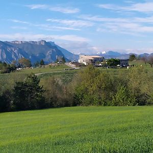 Les Terrasses Du Chatelard Bed & Breakfast Theze  Exterior photo