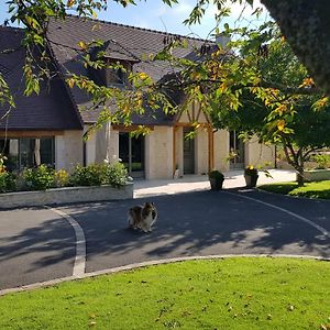 Au Chant Des Oiseaux Bed & Breakfast Le Torquesne Exterior photo