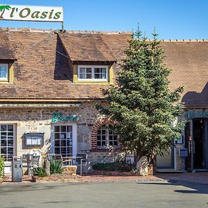 Logis Hotel Oasis Villaines-la-Juhel Exterior photo